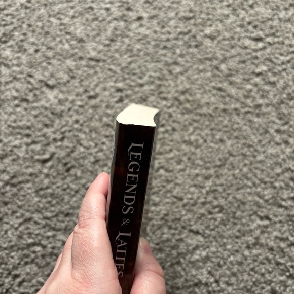 Legends & Lattes Travis Baldree NYT Bestseller Paperback - Picture 8 of 9